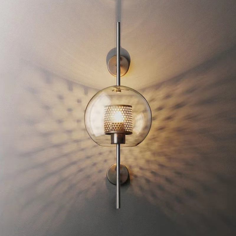 Stilren Vägglampa med Sexkantig Design och Varmt Ljus