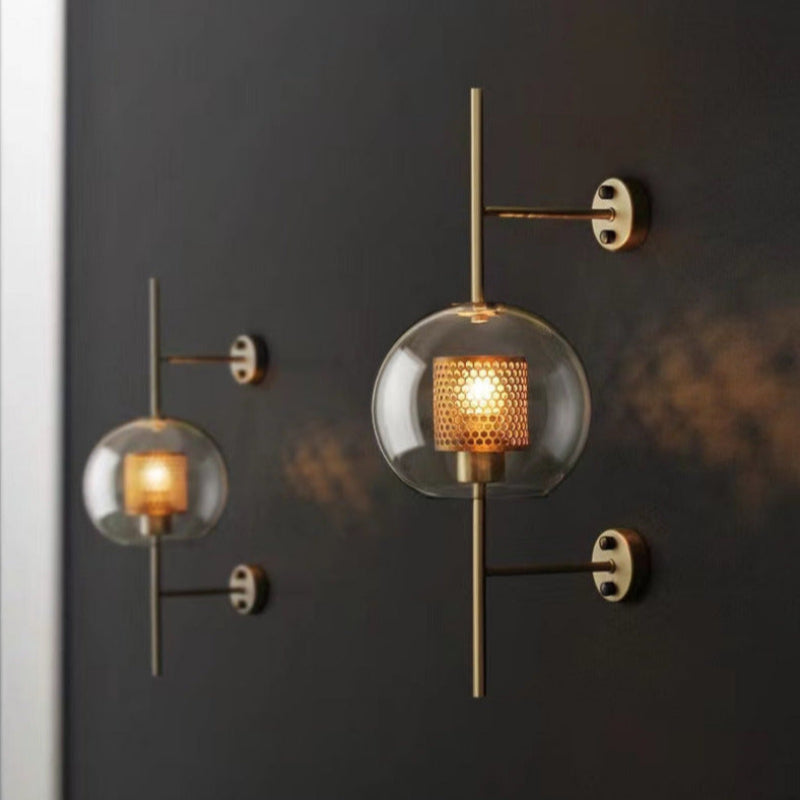Stilren Vägglampa med Sexkantig Design och Varmt Ljus