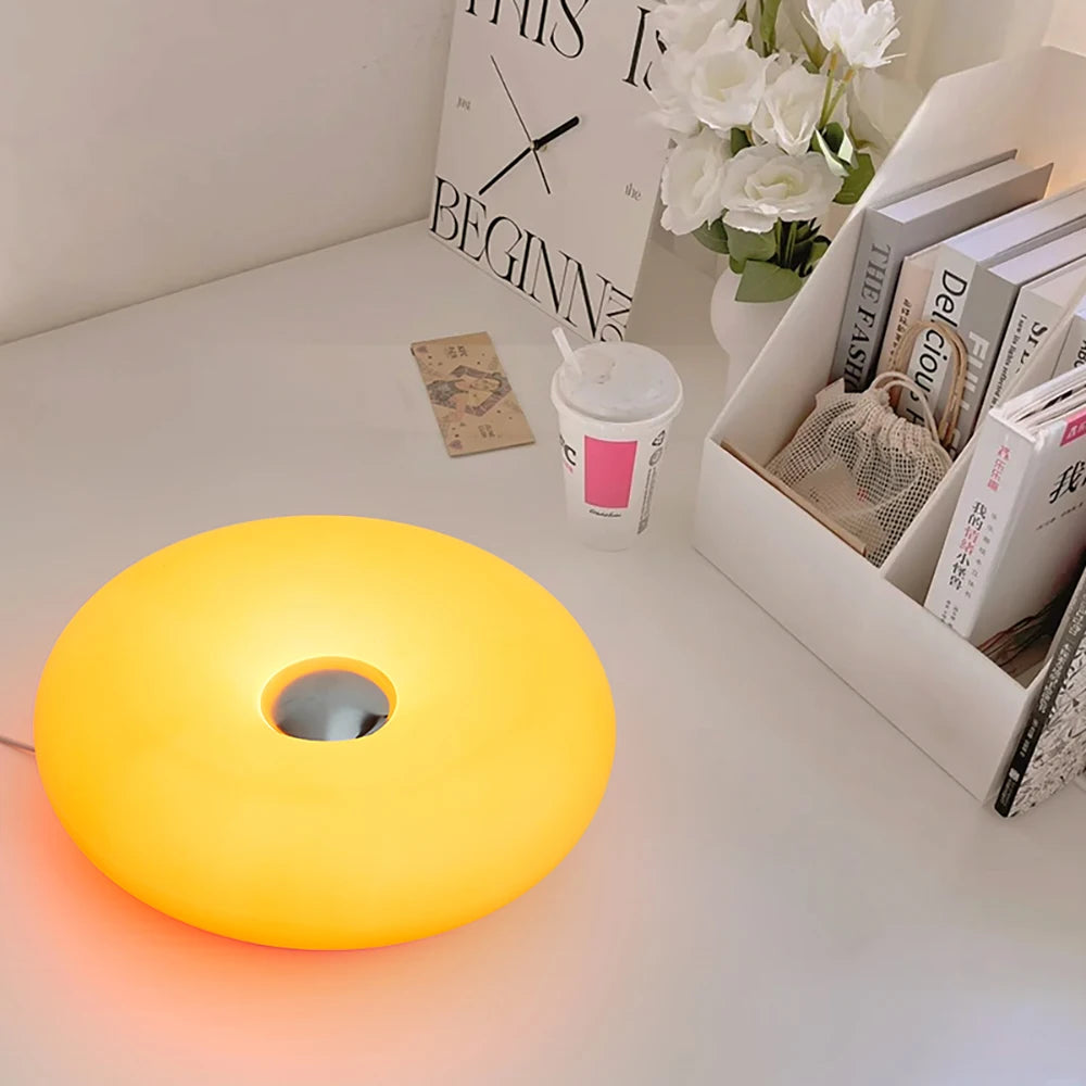 Stilfuld LED-lampe med touch og justerbart lys