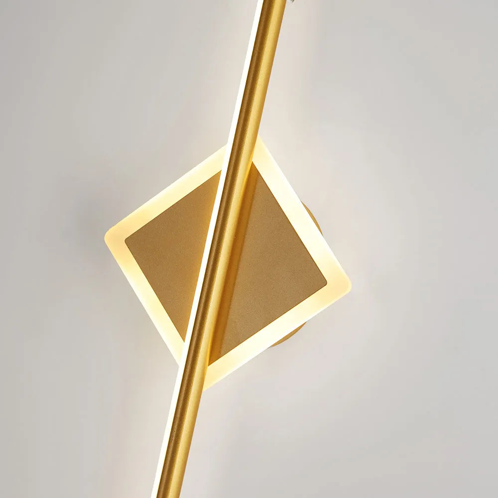 Elegant LED-vägglampa med mjuk belysning för hemmet