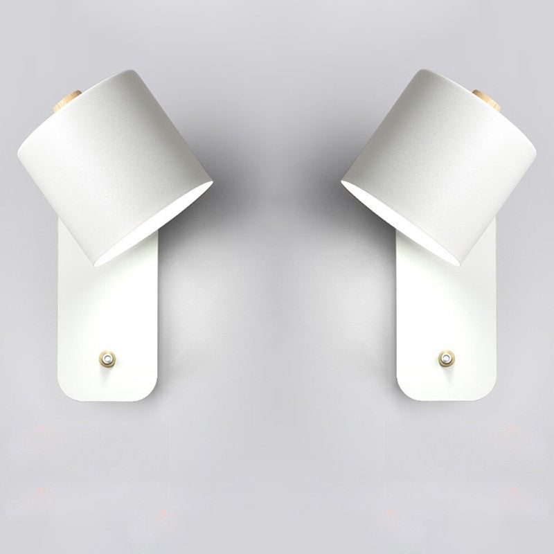 Modern LED-vägglampa med smart ljusstyrning