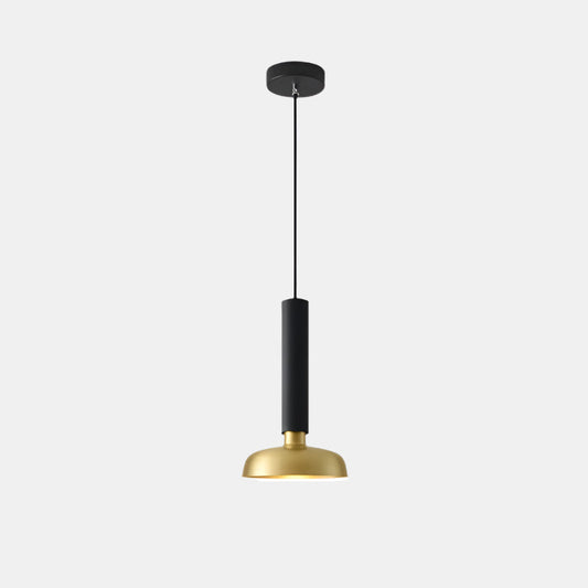 Stilren LED taklampa med justerbar höjd och nordisk design