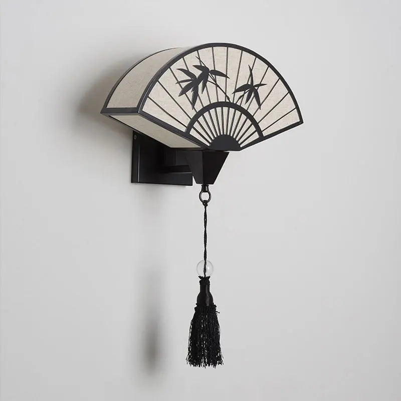 Elegant vägglampa med mjukt LED-ljus för mys och stil