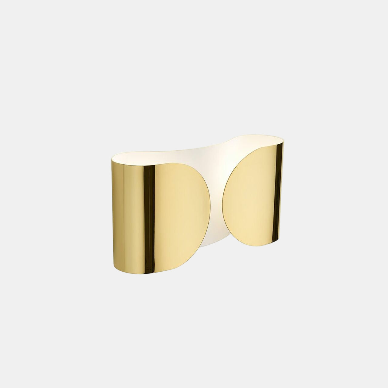 Elegant Vägglampa i Aluminium med Stämningsfull Belysning