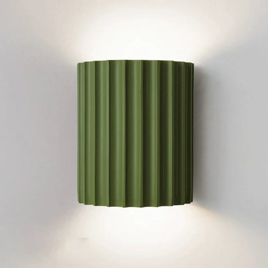 Eleganta vägglampor i harts med energibesparande LED