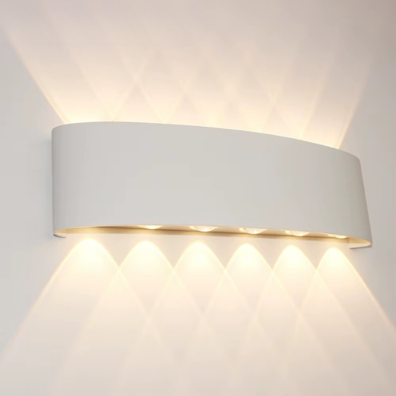 Elegant LED-utomhuslampa - Väderbeständig och Stilfull