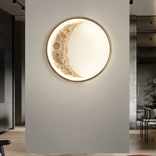 Elegant vägglampa med måndesign för stämningsfullt ljus