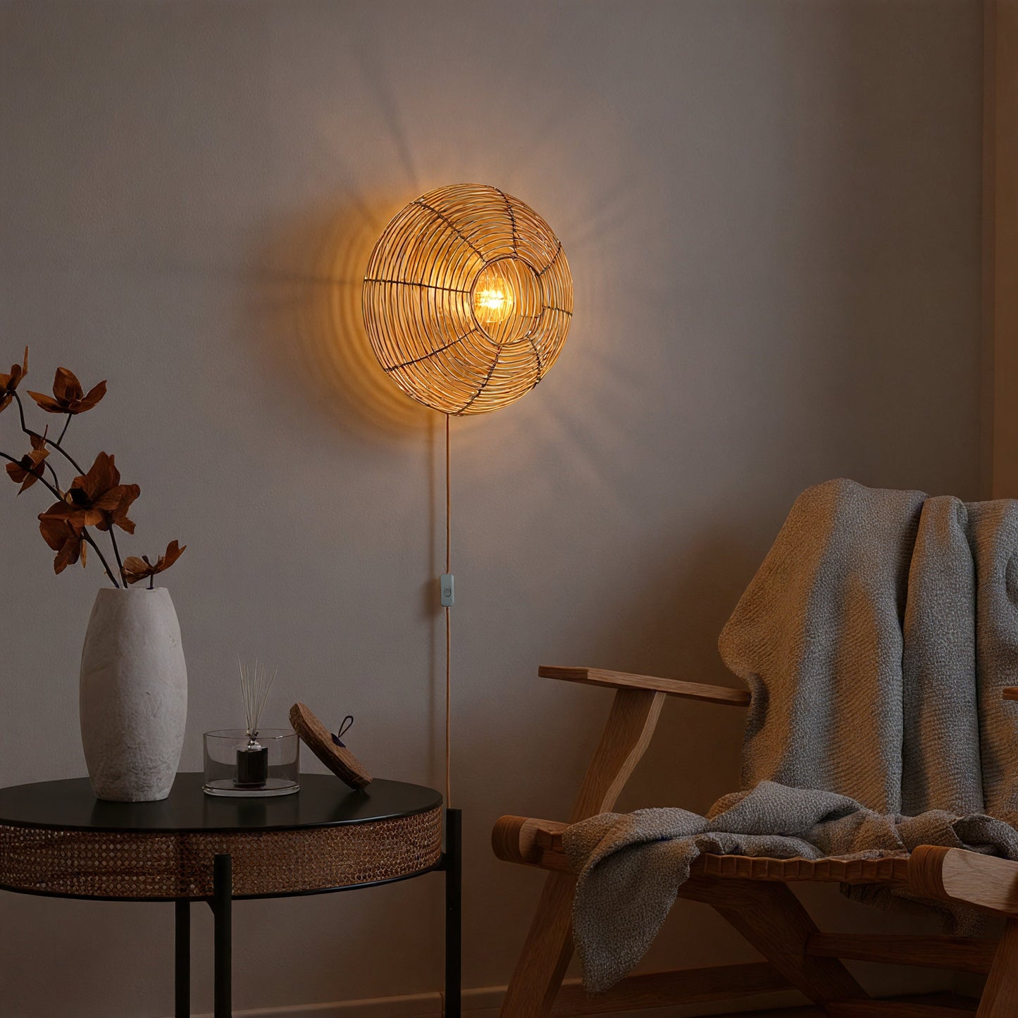 Elegant Væglampe Ø40 i Rattan – Skab Hygge og Stil