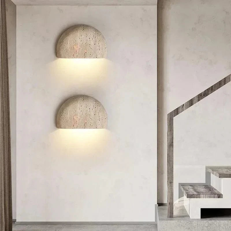 Elegant LED Væglampe i Natursten - Moderne Halvmåneform