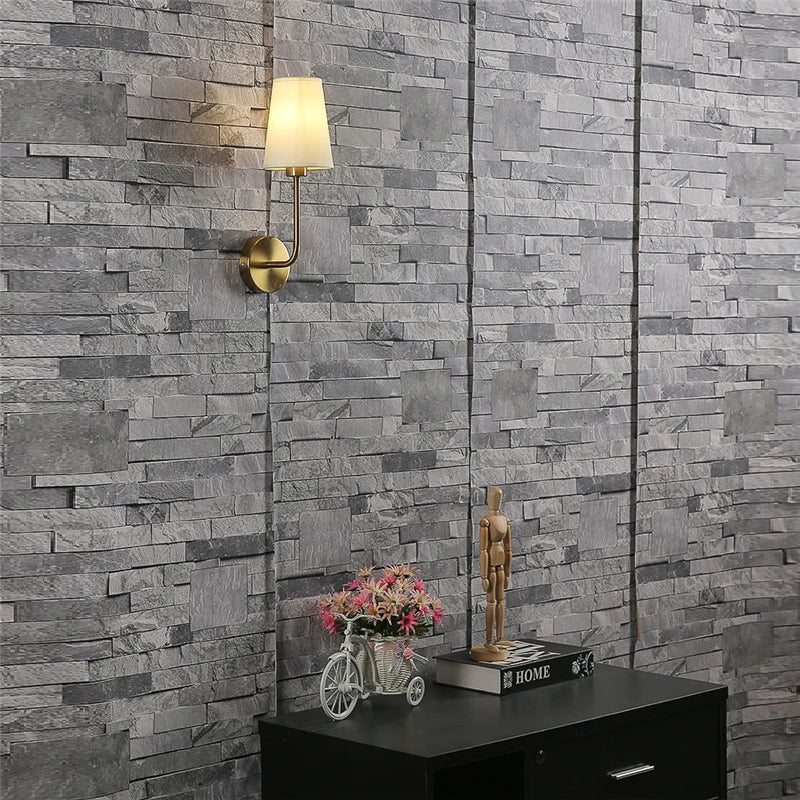 Modern Vägglampa med Linneskärm - Mjuk Belysning för Hemmet