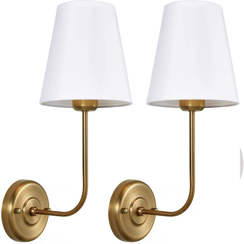 Modern Vägglampa med Linneskärm - Mjuk Belysning för Hemmet