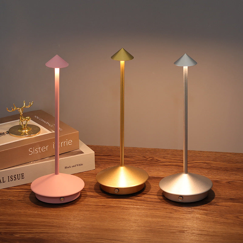 Elegante kabelløse LED-lampe til indendørs og udendørs brug