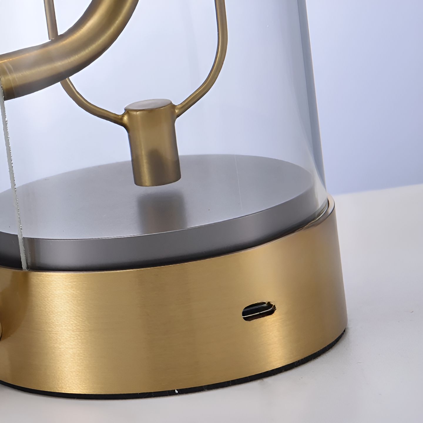 Trådløs LED-lampe med langvarig, stemningsfuld belysning