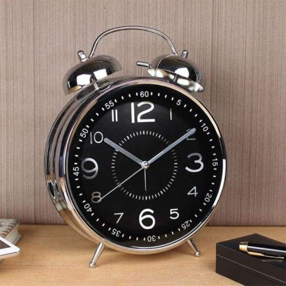 Retro väckarklocka med högt larm – vintage design för sovrummet
