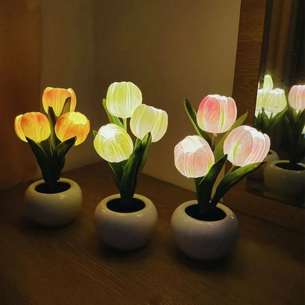 Dekorativ LED Tulipanlampe i Keramikpotte – Naturlig Hygge