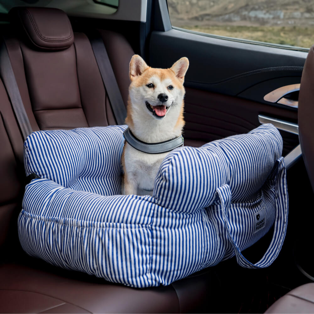 Behagelig hundeseng til bilen - Rejsevenlig
