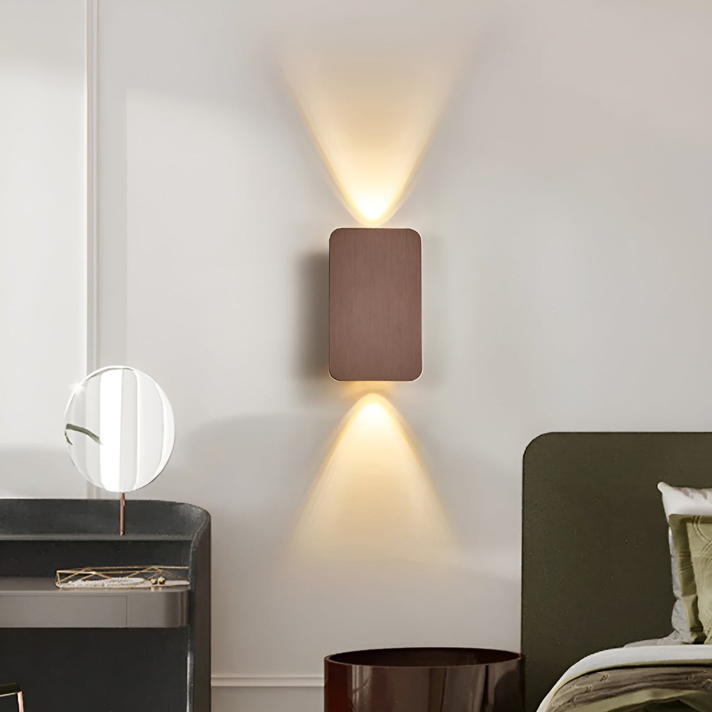 Moderne LED-væglampe i aluminium – Stilfuld og effektiv belysning