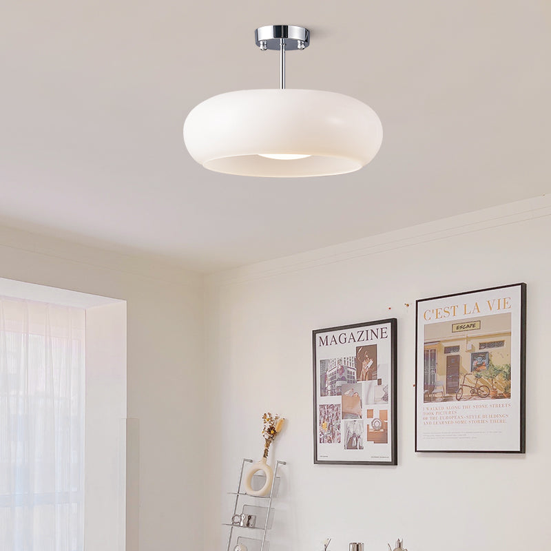Vintage Rund Loftlampe i Glas - Tidløs Elegance & Belysning