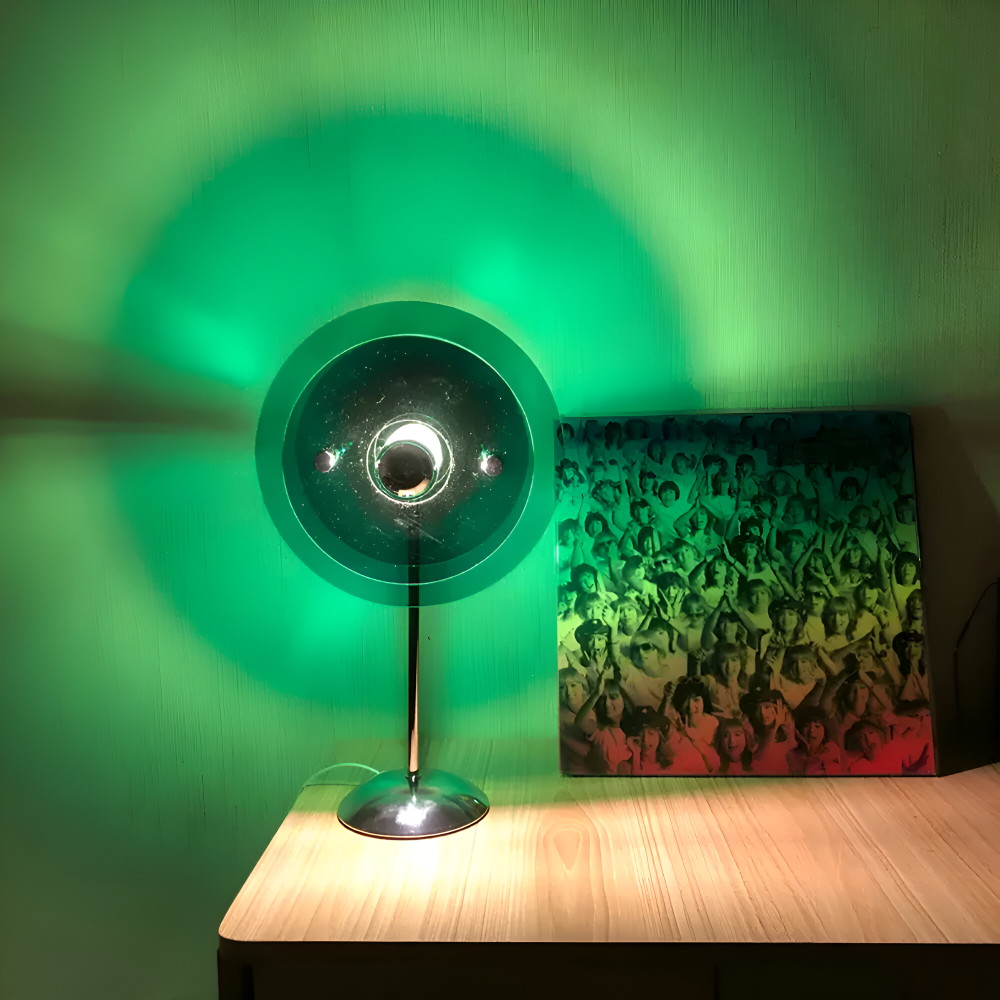 Retro LED Bordlampe med USB – Skaber Hygge i Hjemmet