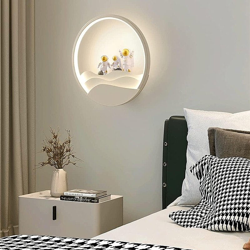 Modern vägglampa med justerbar LED – Energisnålt ljus