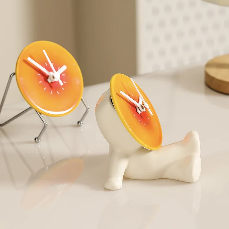 Kreativ Bord med Ful Man Design