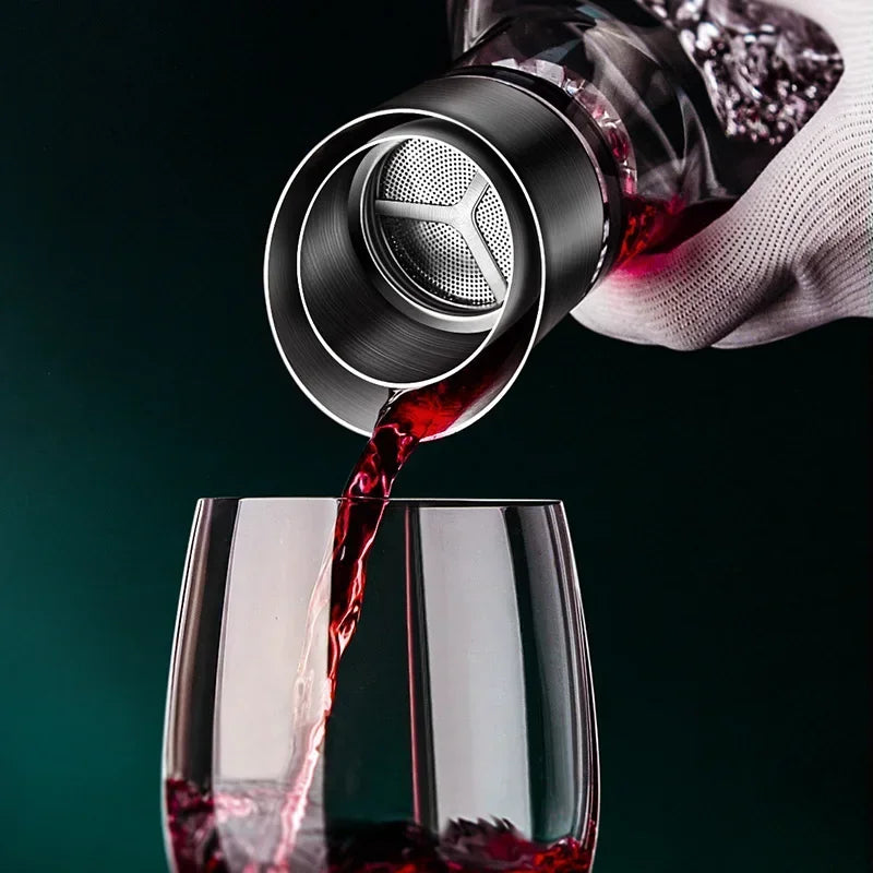 Elegant Vinkaraffel i Krystalglas med Kunstnerisk Design