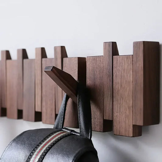 Elegant Väggfäste i Trä med Pianodesign för Hallen
