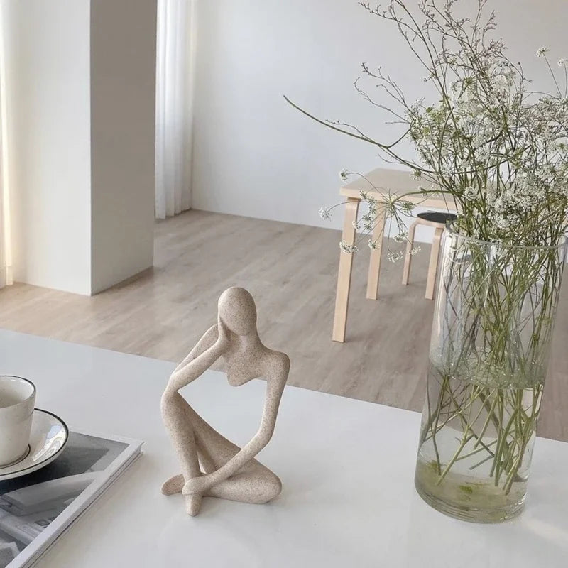 Minimalistisk dekoration med abstrakt design