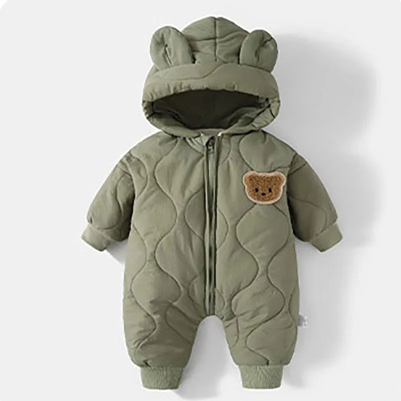 Söt vinteroverall till baby med huva och björnmotiv – mjuk och varm