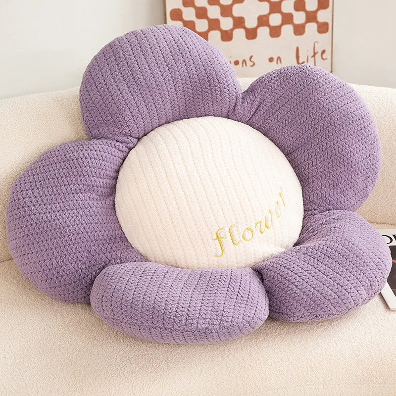 Fluffy Daisy Pude - Blød og Komfortabel Pude