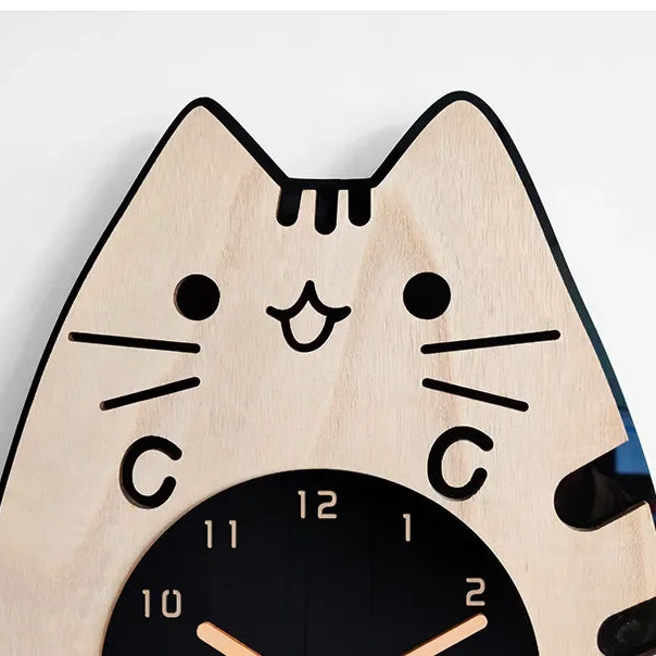 Vægure til nysgerrige katte - Glade kattemotiver