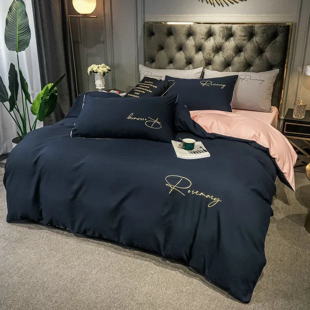 Elegant luksus sengetøj med broderet design