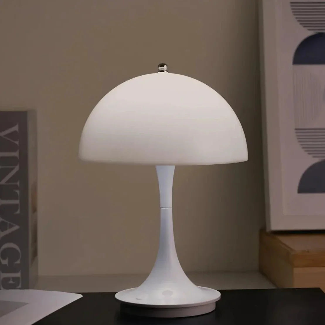 Elegant Berøringslampe LED – Stilfuldt og Trådløst Design