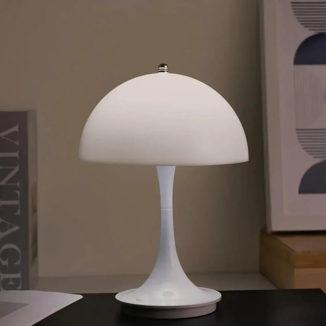 Smart LED-nattlampa med touchkontroll och snygg design