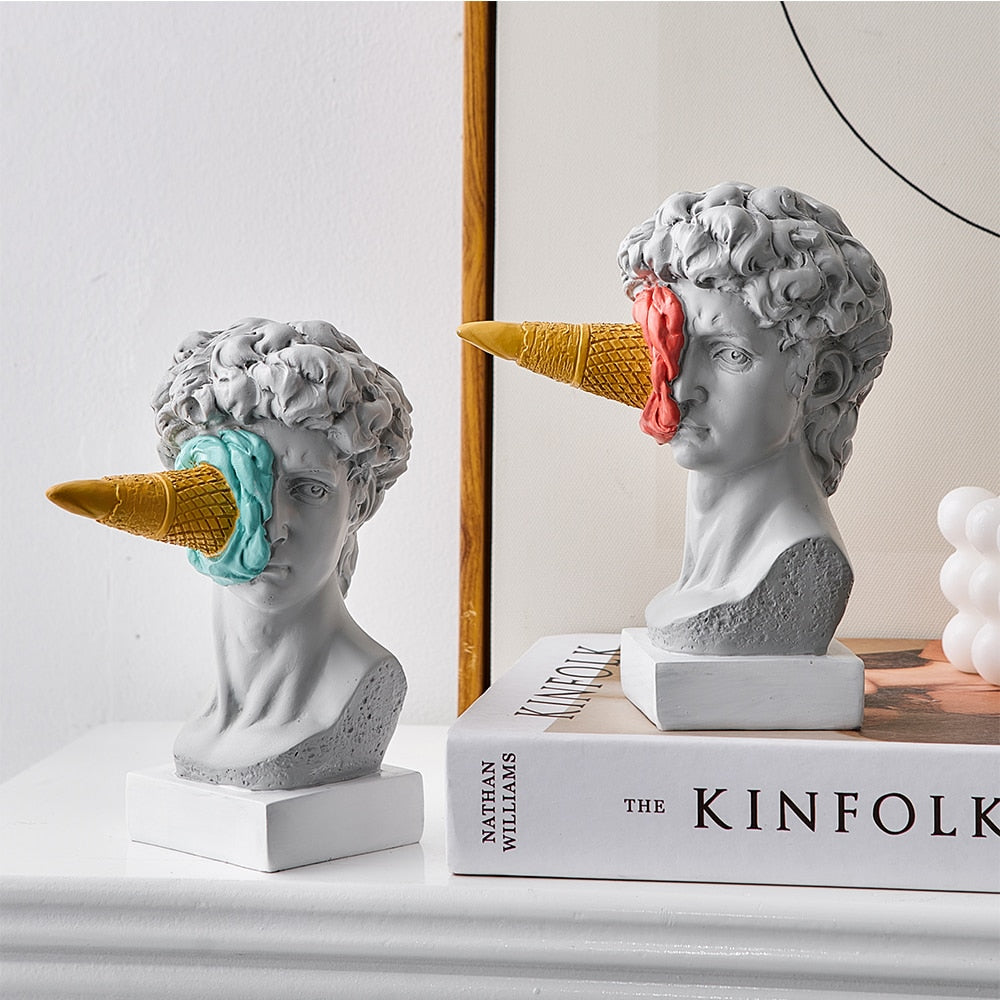 David-figur med isdekoration till hemmet skulptur