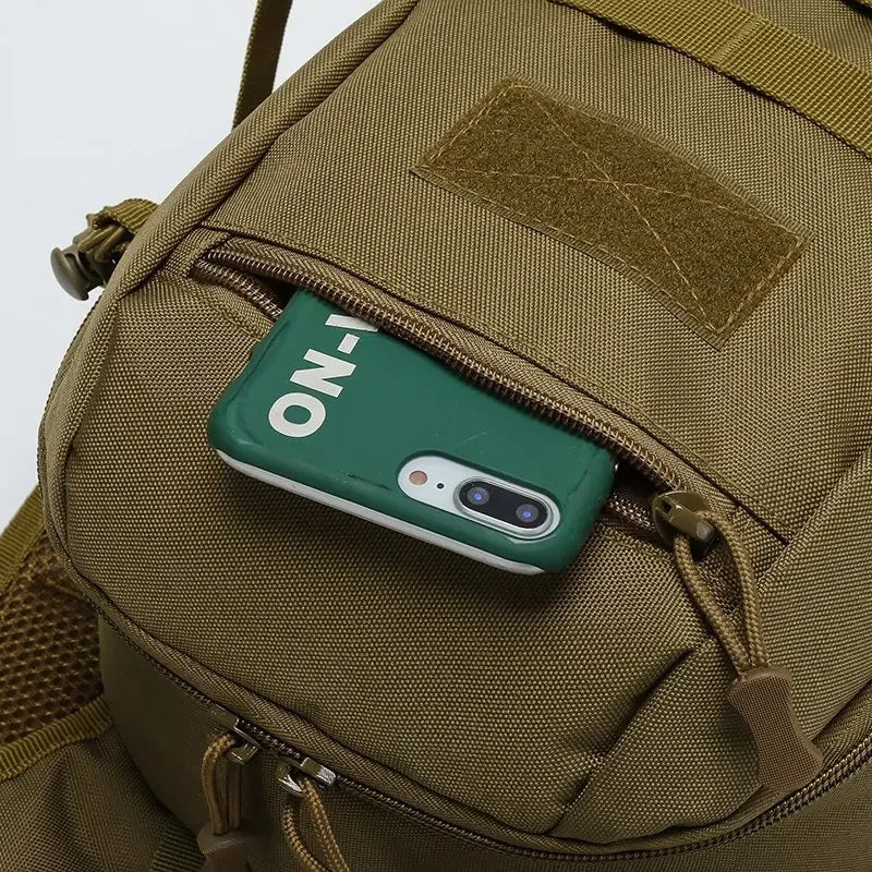 Explorer 20L Taktisk Rygsæk - Let og Holdbar til Udendørsbrug