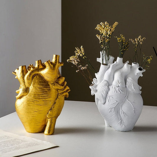 Hjerteformet Keramikvase med Tørrede Planter