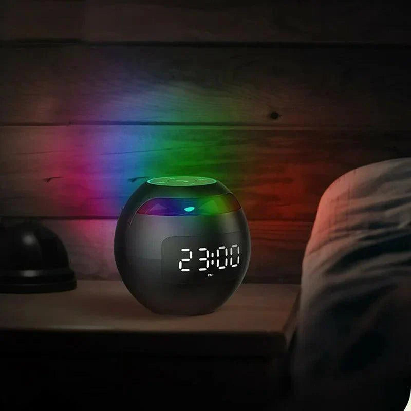 Batteridrevet Bluetooth Højttaler med Vækkeur og LED Lys