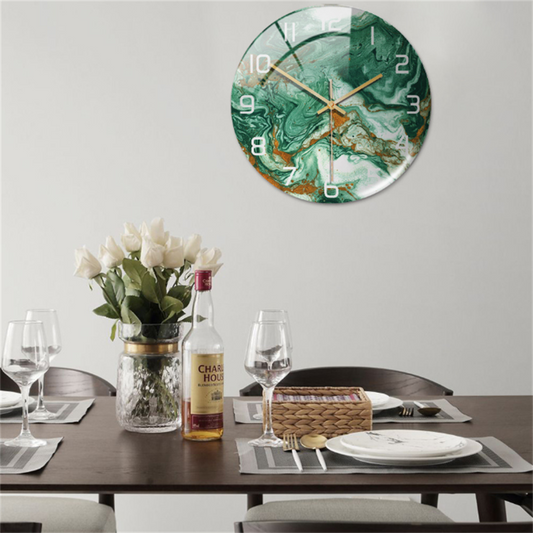 Elegant Väggklocka med Marmoreffekt