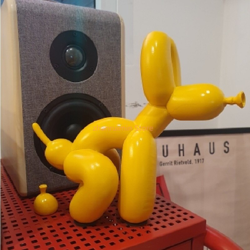 Resin Figur af Ballonhund