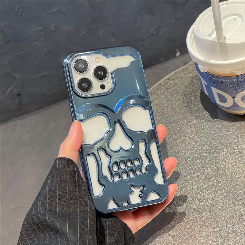 Smartphone Cover med Gotisk Skull Design i Midnattsfarve