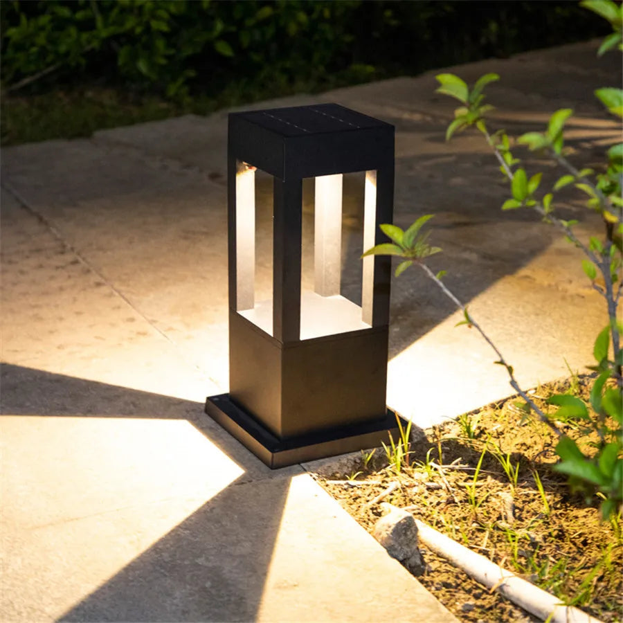 Soldriven utomhuslampa med IP65 – Perfekt till trädgården
