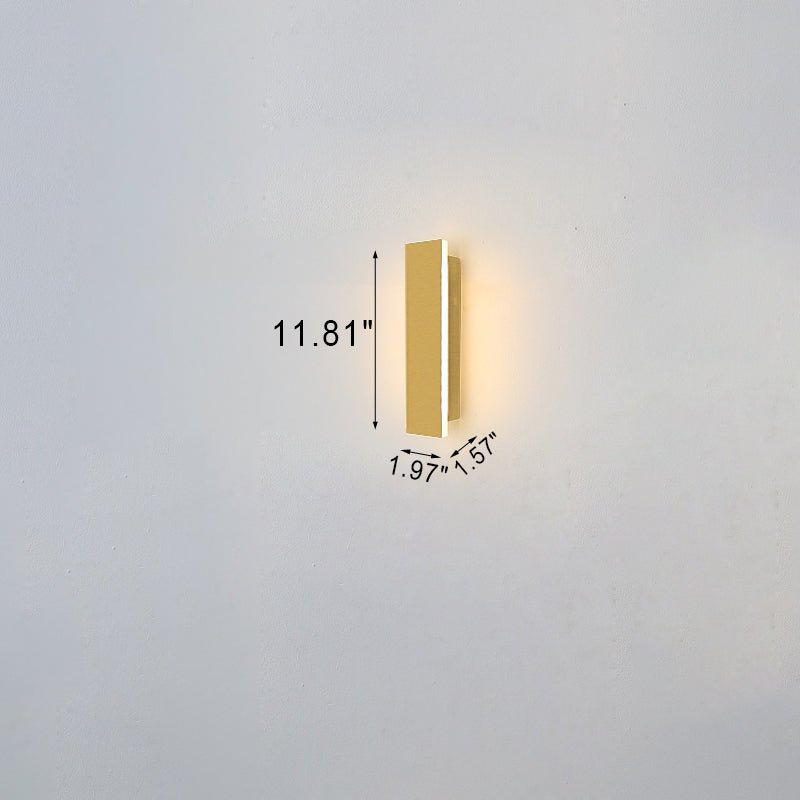 Vattentät LED-vägglampa i guld för moderna uteplatser