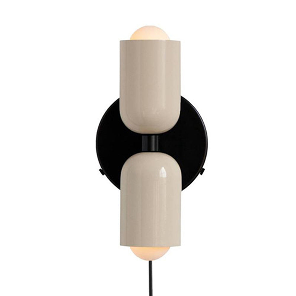 Elegant vintage vägglampa med dubbla ljus till det moderna hemmet