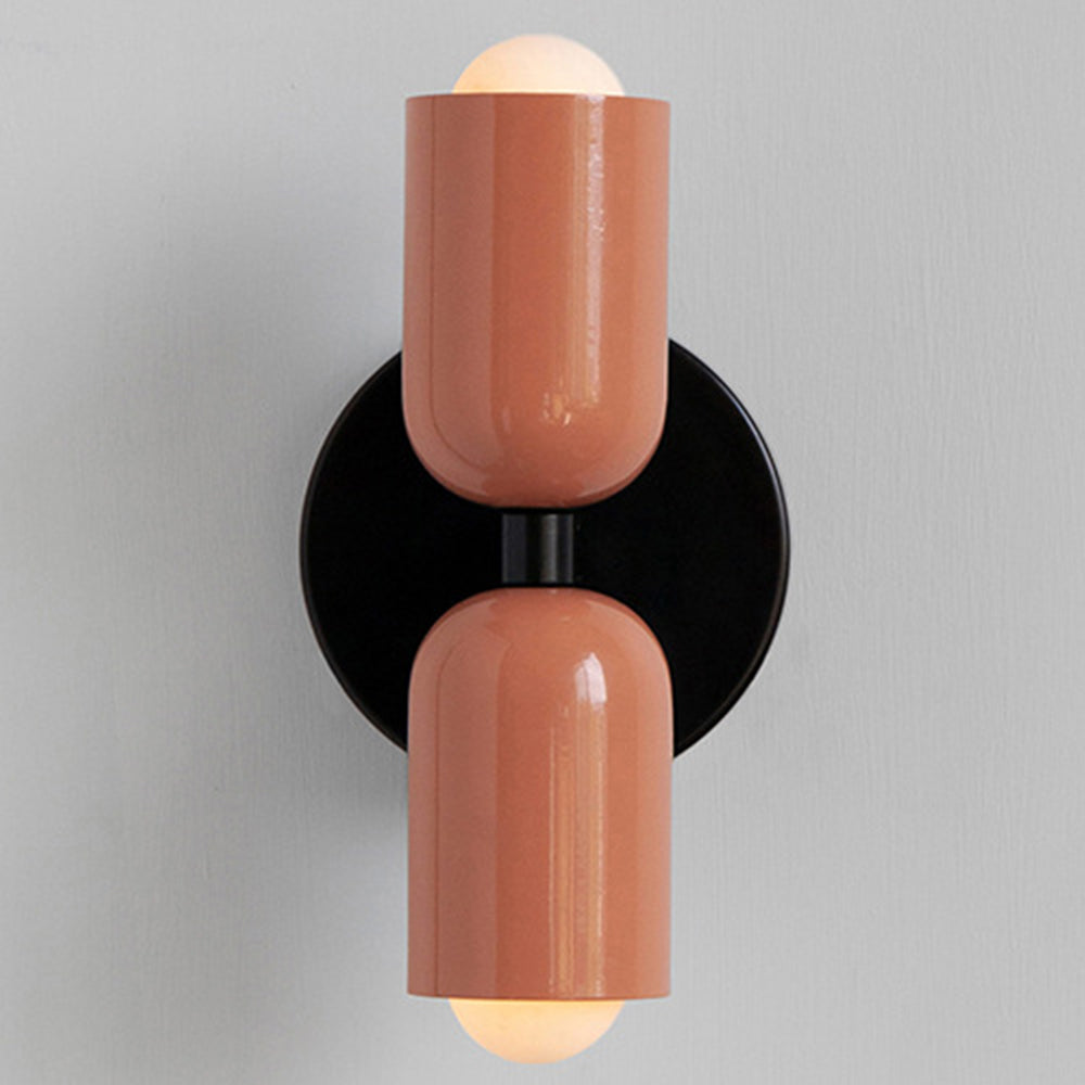Elegant vintage vägglampa med dubbla ljus till det moderna hemmet