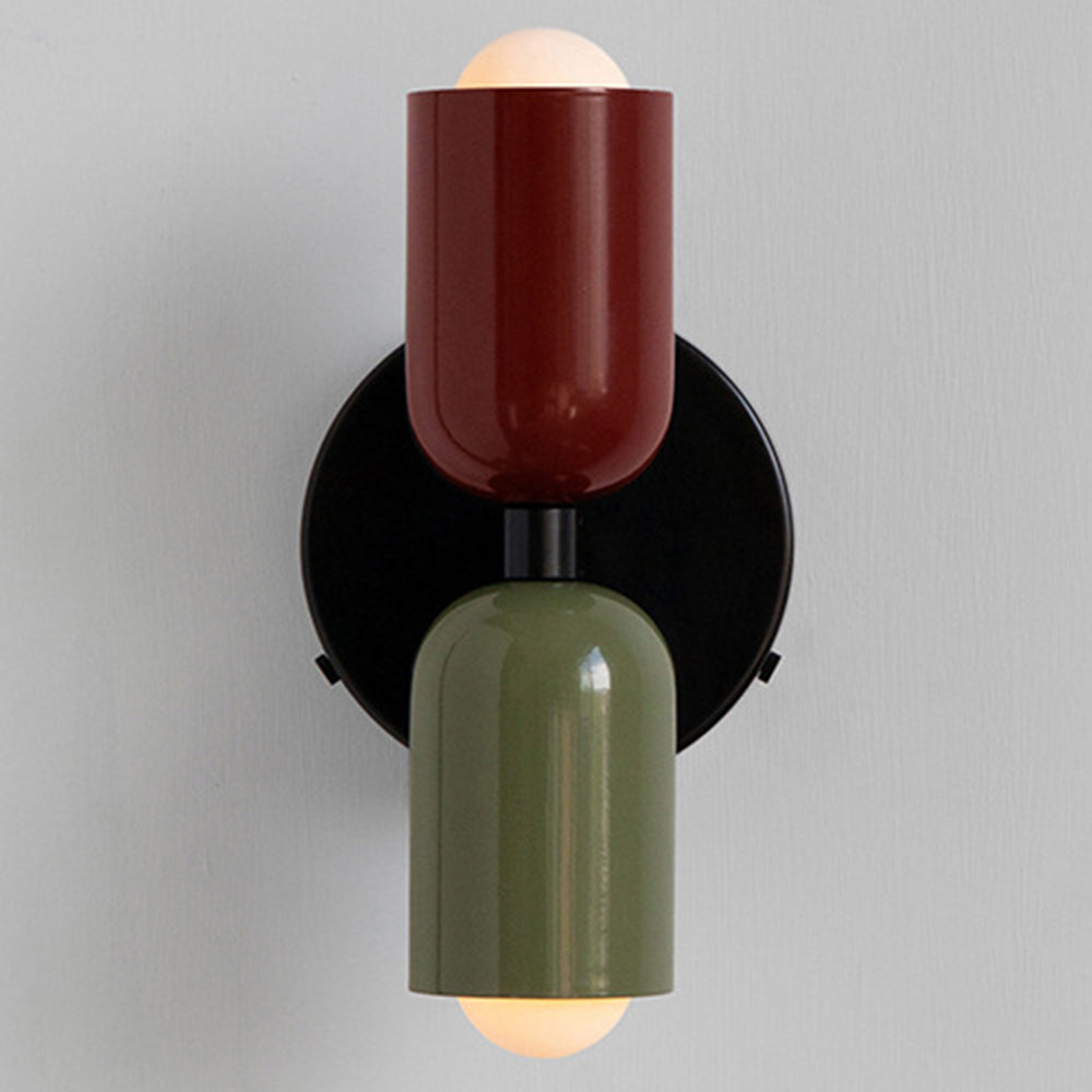 Elegant vintage vägglampa med dubbla ljus till det moderna hemmet