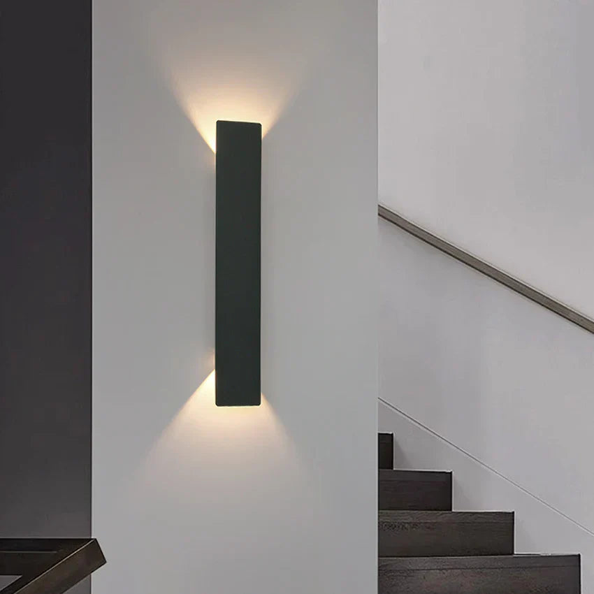 Elegant LED Udendørslampe - Moderne og Vejrbestandig