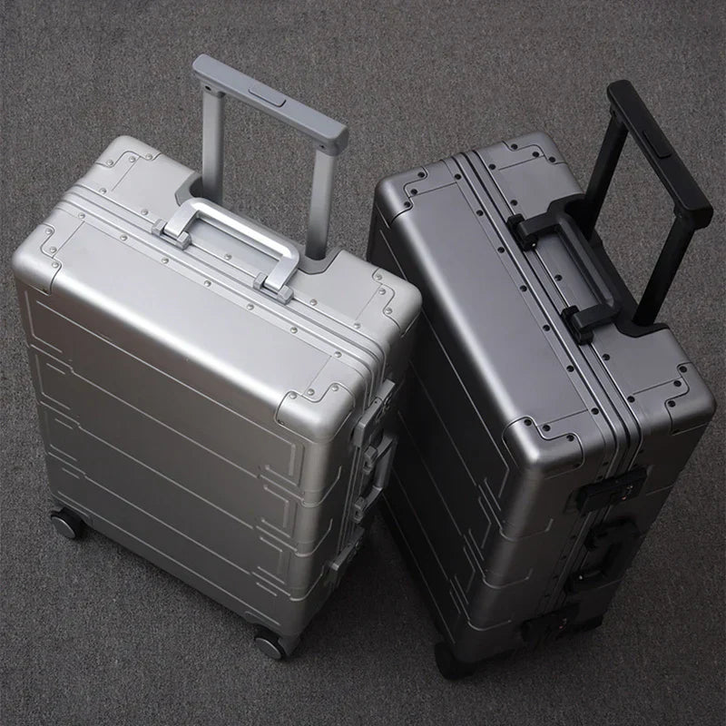 Robust Aluminium Kuffert – NovaTravel
