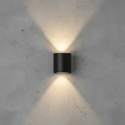 Moderne LED Udendørs Væglampe med Klar og Effektiv Belysning