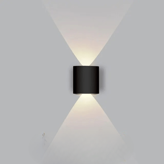 Vejrbestandig LED Væglampe til Udendørsbrug – Elegant Belysning i Aluminium